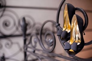 Обувь невесты: туфли в черном цвете